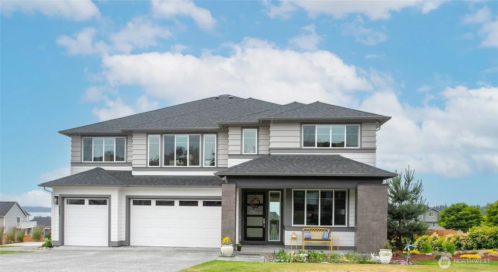 8465 Camas Drive, Blaine
