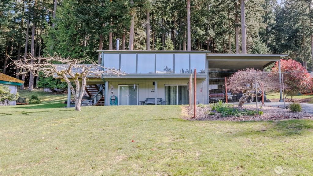 177 Blakely Drive, Blakely Island