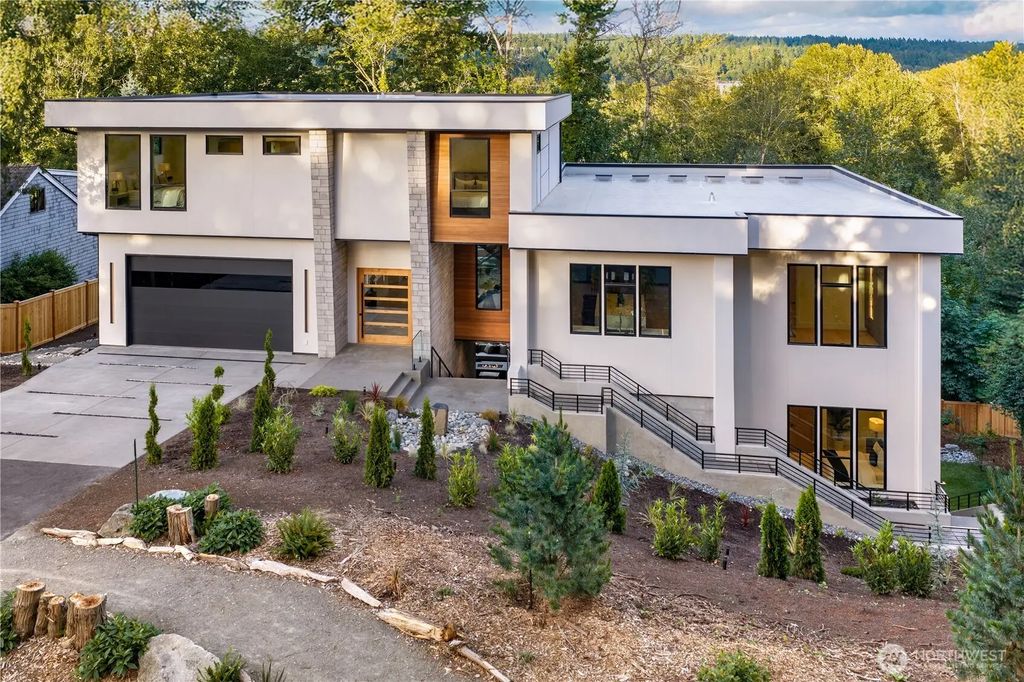 3806 95th Avenue Ne, Yarrow Point