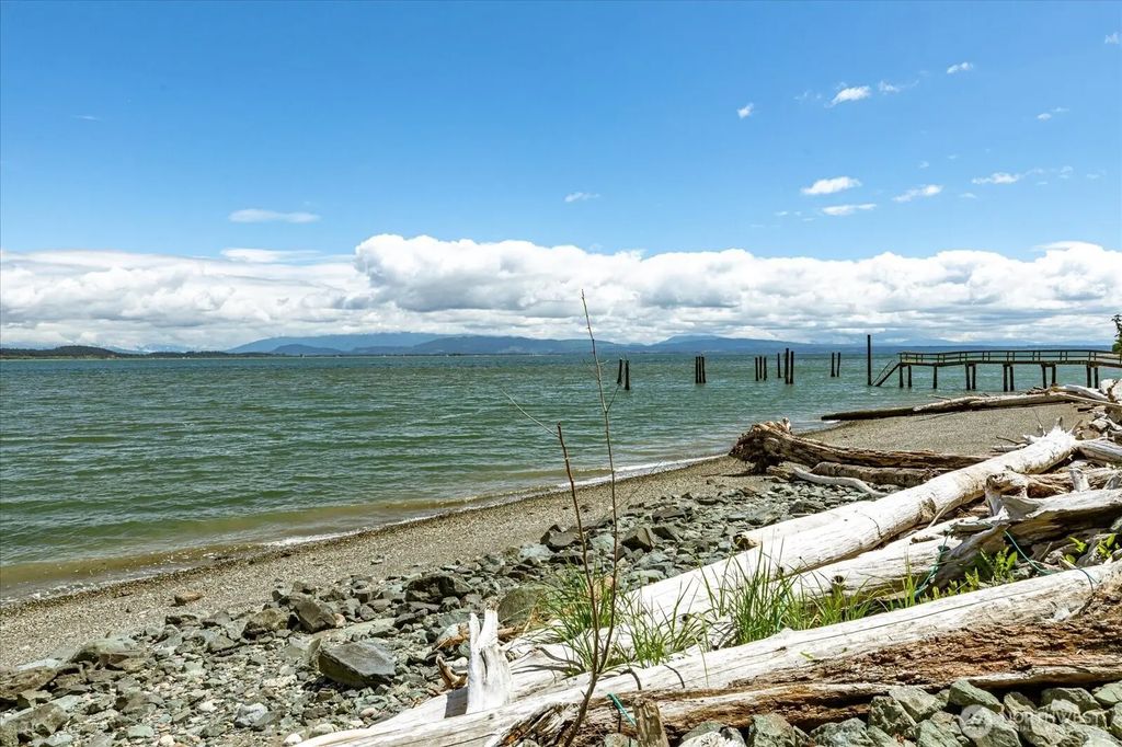 3130 Green Road, Oak Harbor