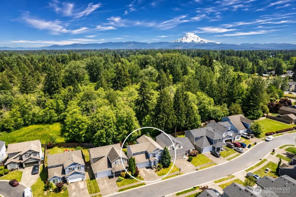 14909 87th Avenue E, Puyallup