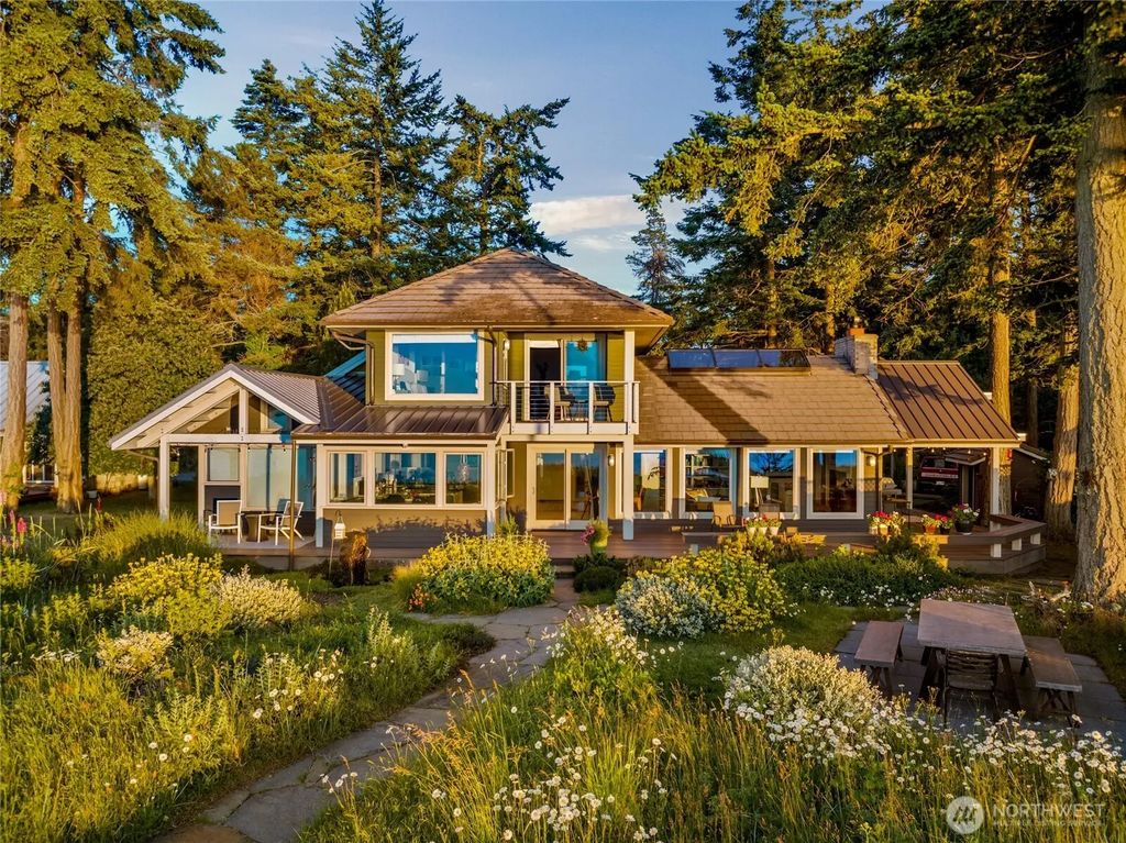 115 Donahue Lane, Orcas Island