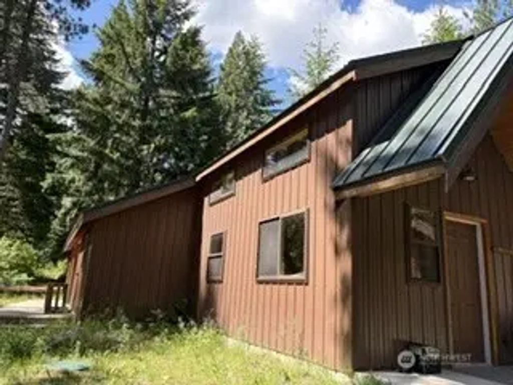 19045 Gill Creek Road, Lake Wenatchee