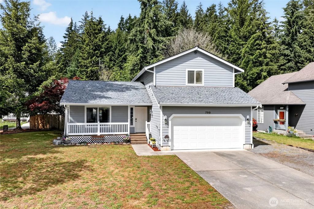 700 Kelsey Lane E, Eatonville