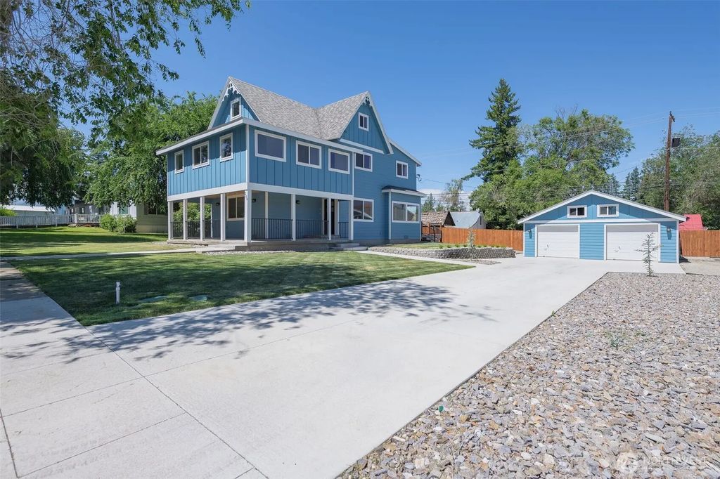209 W Ash Street, Waterville