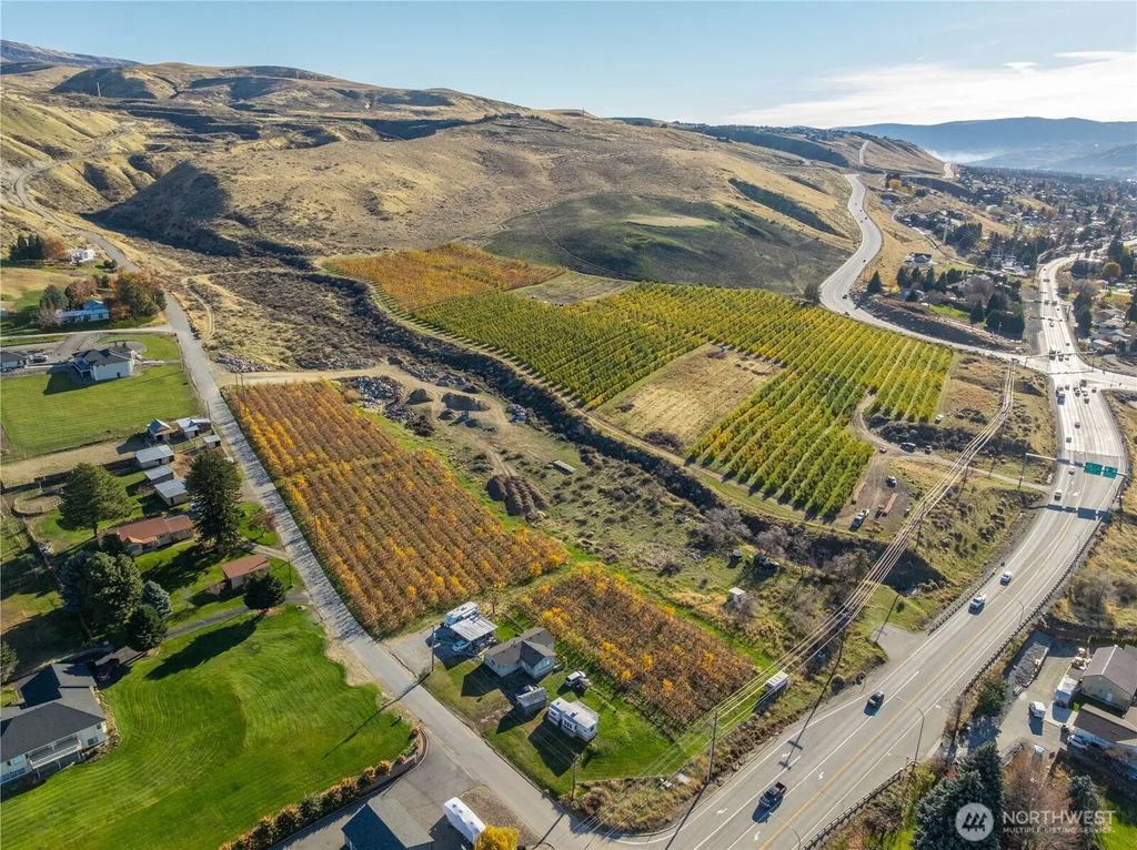 Nna Sunset Highway, East Wenatchee