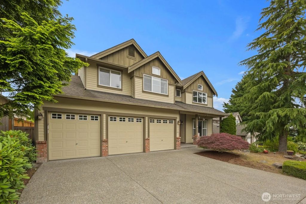 5529 Elizabeth Loop Se, Auburn