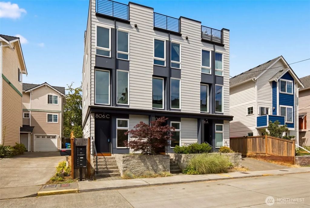 806 Nw 50th Street C, Seattle