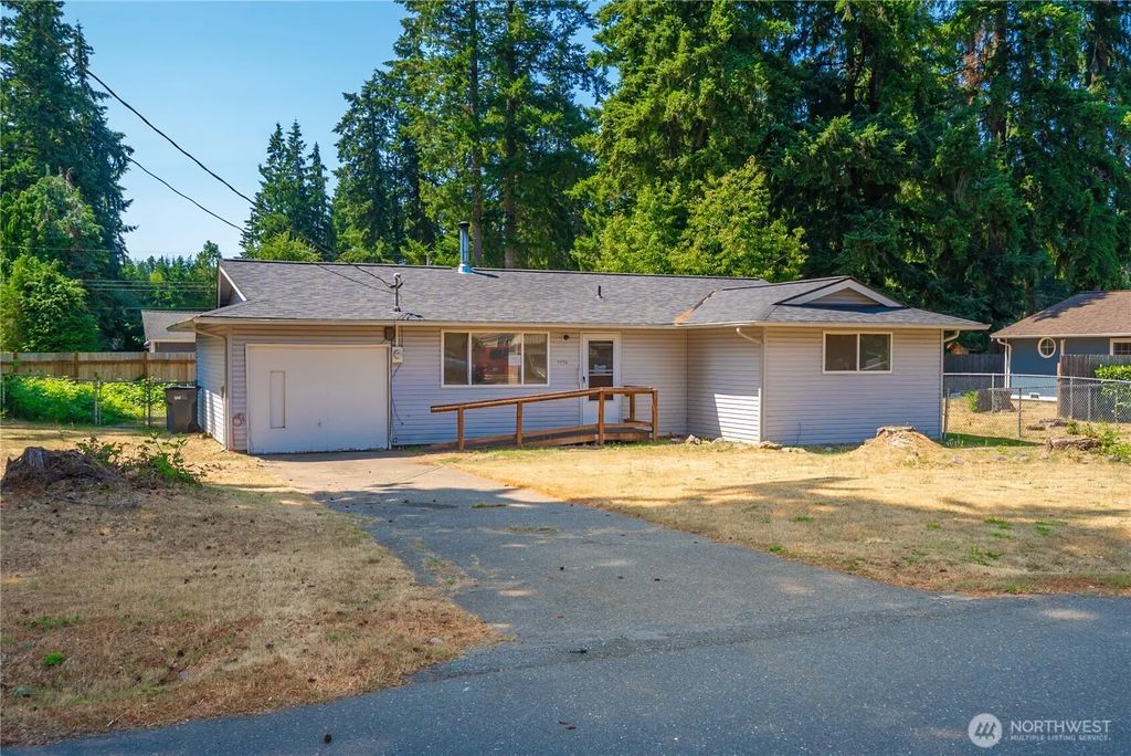 11734 Fry Avenue Sw, Port Orchard