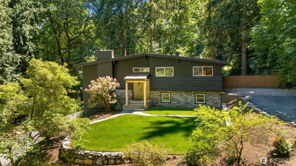 19035 Se 56th Street, Issaquah