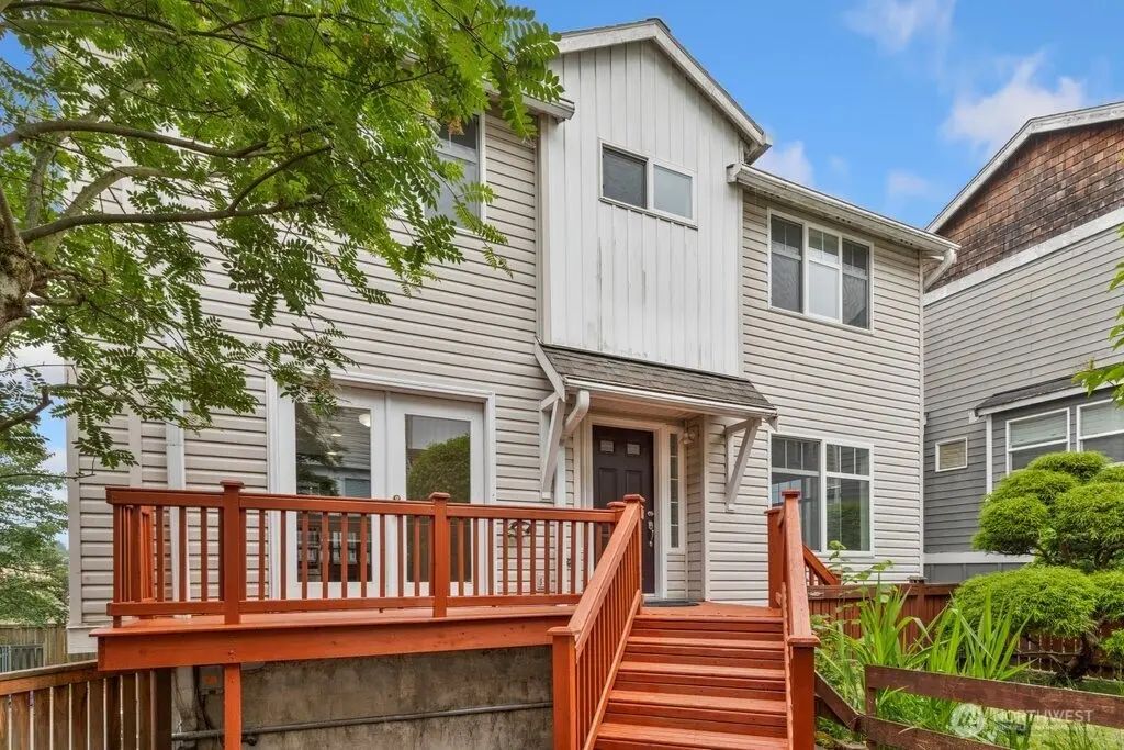 12715 35th Avenue Ne A, Seattle