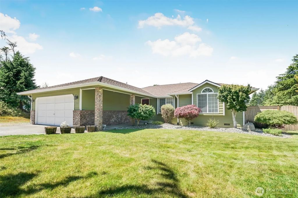 745 Erik Way, Camano Island