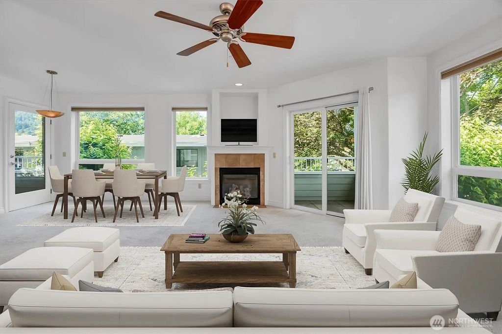275 E Sunset Way 1a, Issaquah