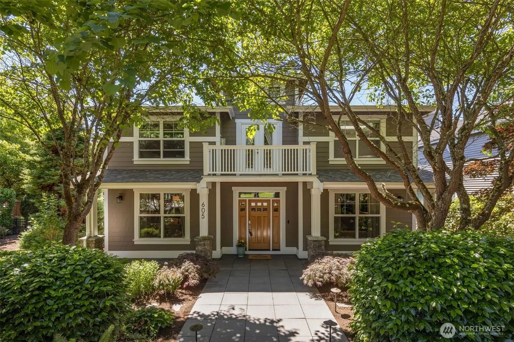 605 11th Avenue, Kirkland