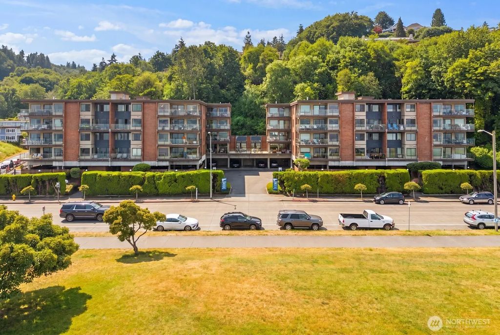 1727 Harbor Avenue Sw N401, Seattle