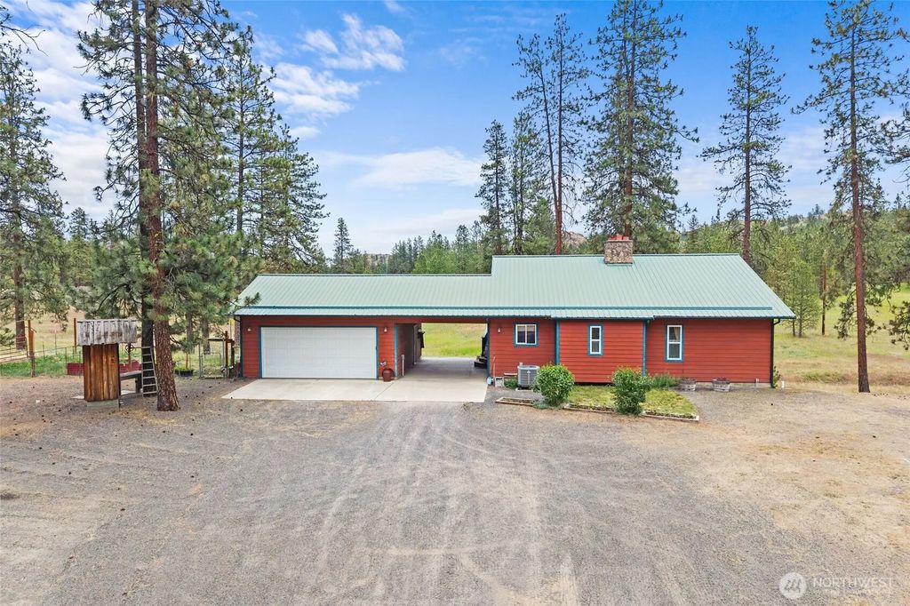40048 Cayuse Cove E, Davenport