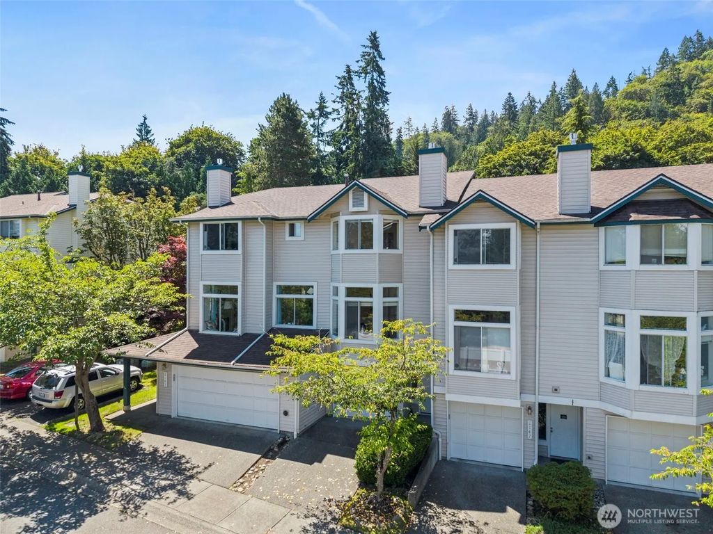 2145 Nw Pacific Elm Drive 2145, Issaquah