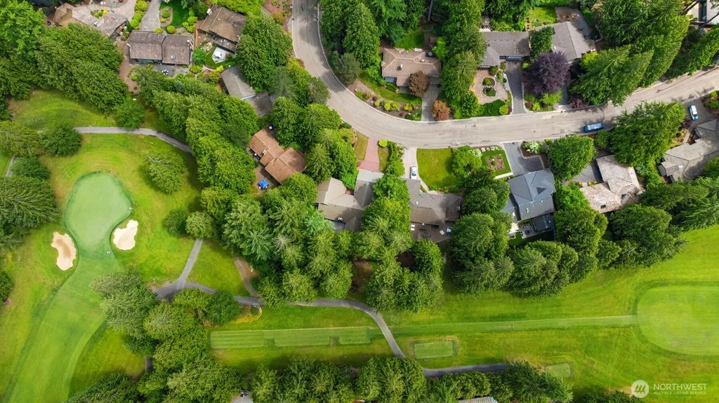 2231 Sahalee Drive E, Sammamish