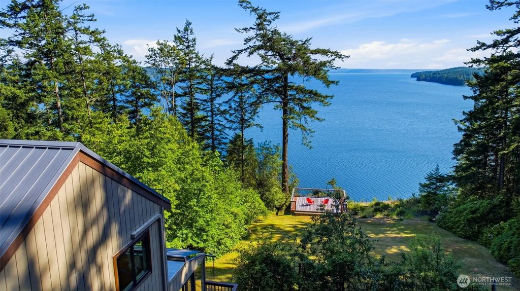 241 Gustavson Road, Quilcene