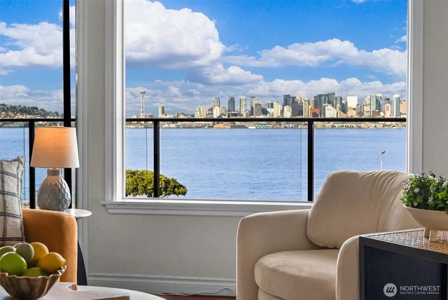 1221 Harbor Avenue Sw 402-3, Seattle
