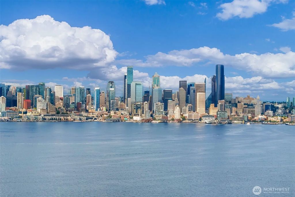 1221 Harbor Avenue Sw 402-3, Seattle