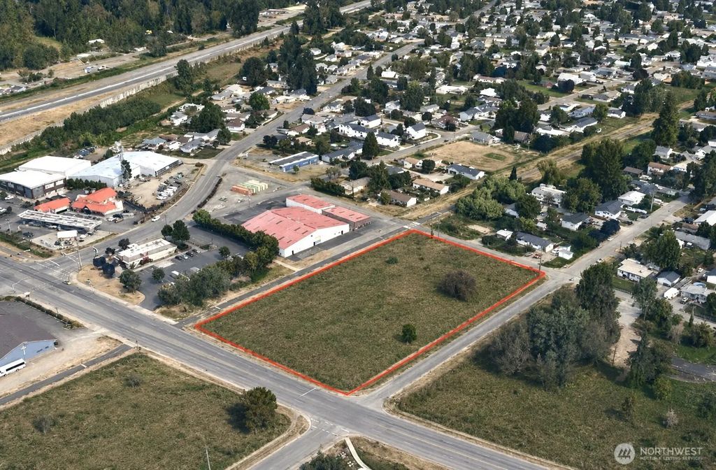 415 Tacoma Boulevard, Pacific