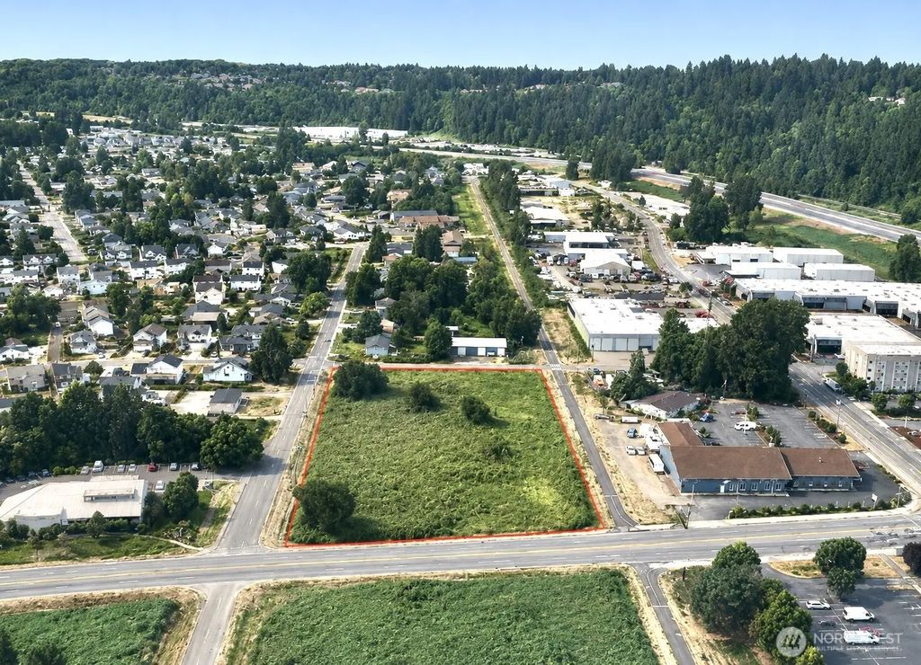 305 Tacoma Boulevard, Pacific