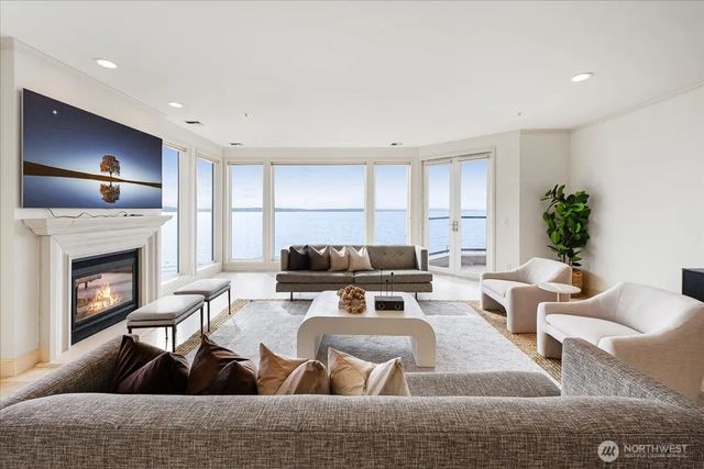 1338 Alki Avenue Sw 500, Seattle