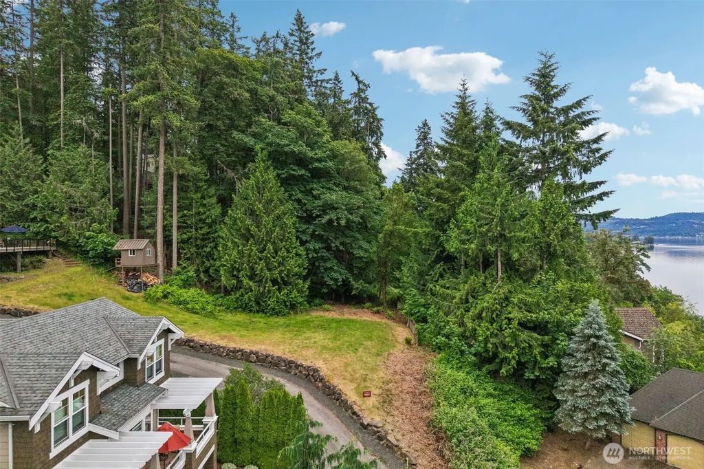 0 Xxxx 205th Avenue Ne, Sammamish