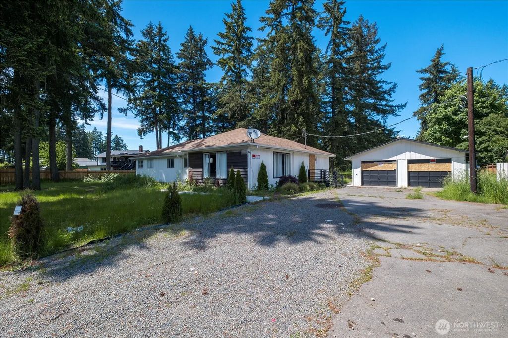 1713 208th Street E, Spanaway