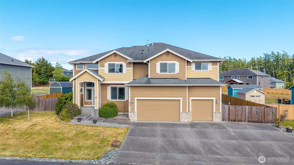 1033 Lyle Ridge Circle, Oak Harbor