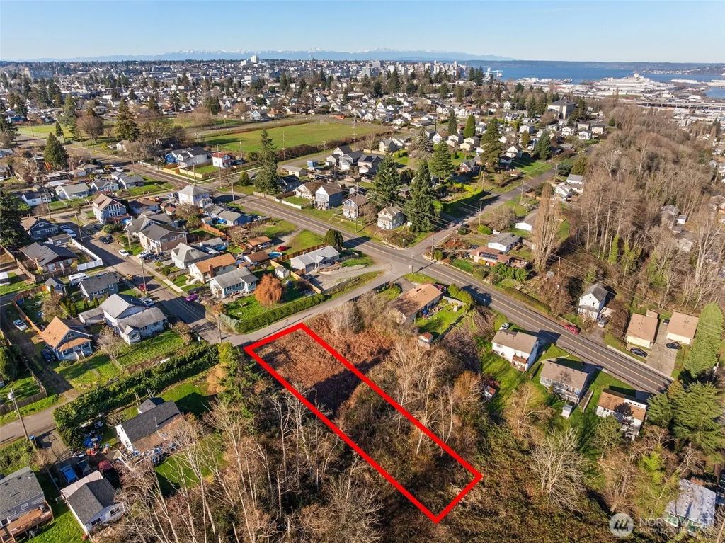 1403 E Lennox, Tacoma