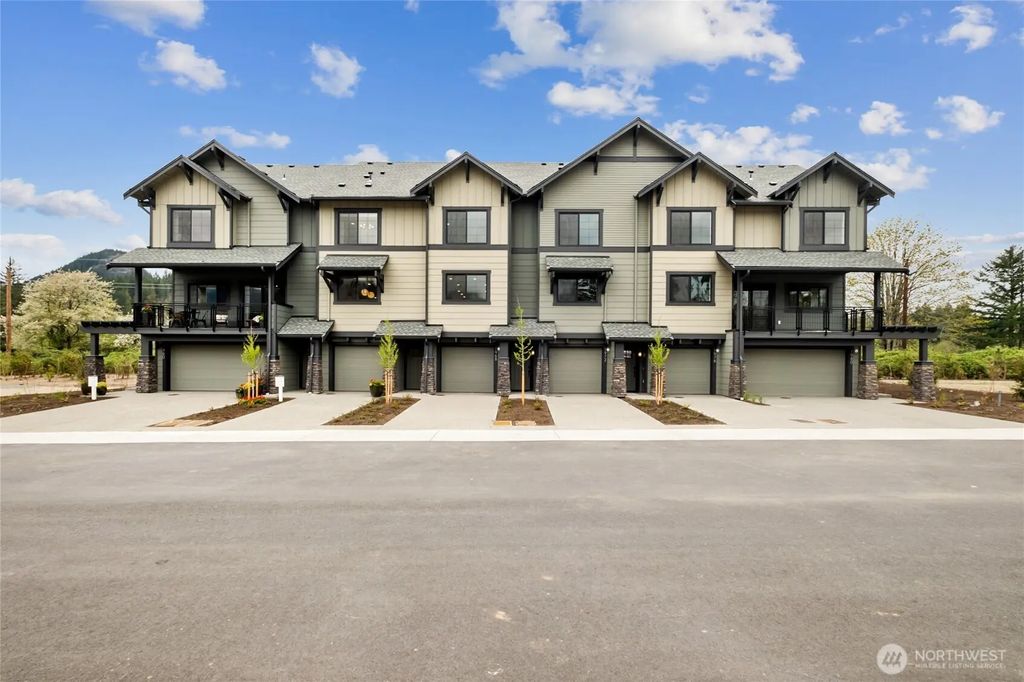 1976 Se 12th Street 1105, North Bend