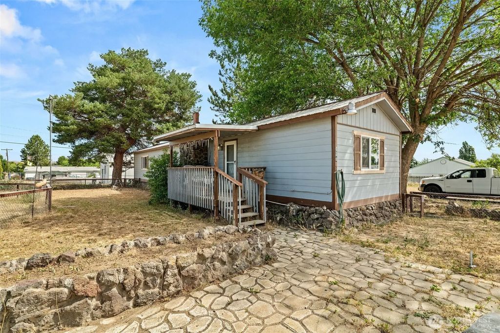 110 5th Avenue Se, Soap Lake