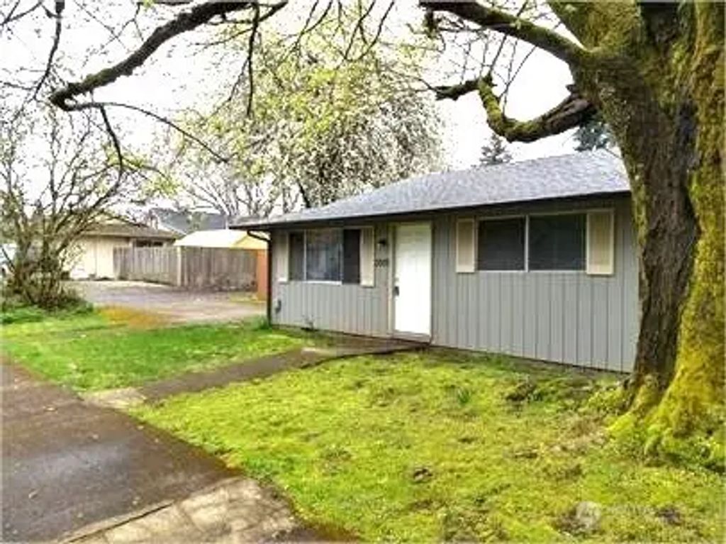 3007 E 33rd Street, Vancouver