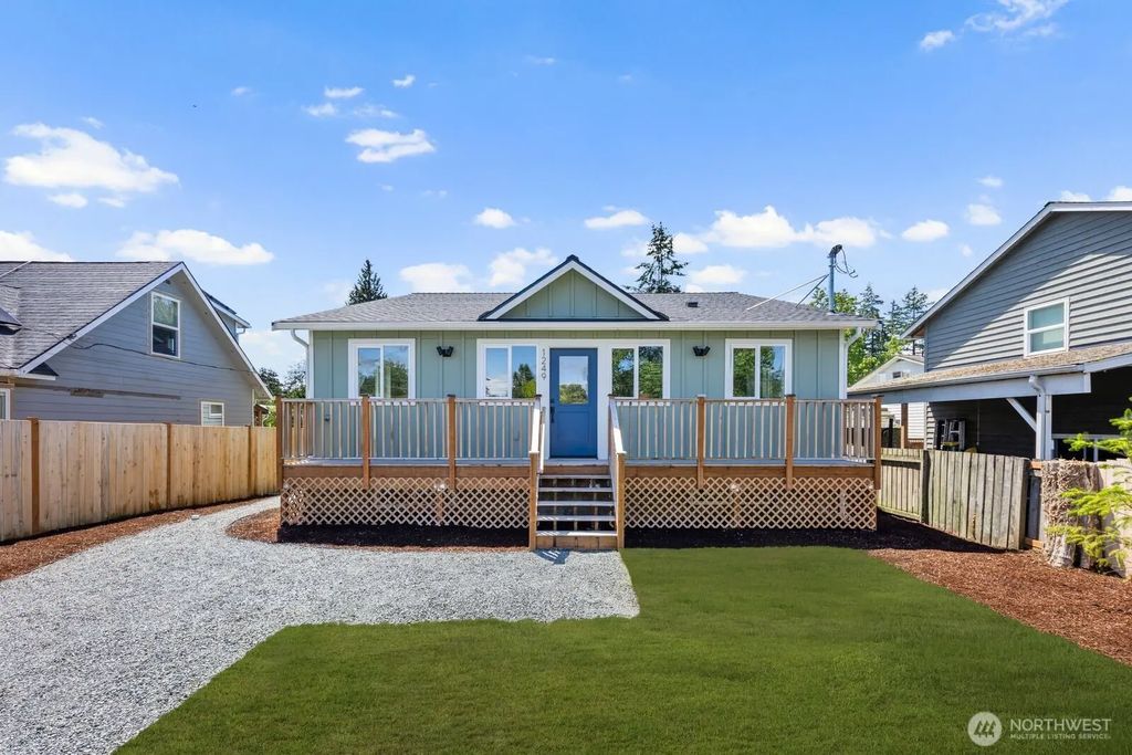 1249 Sw 151st Street, Seattle