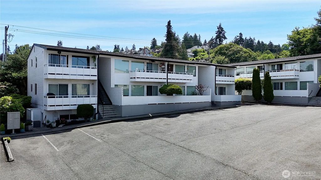 2902 N Carr, Tacoma