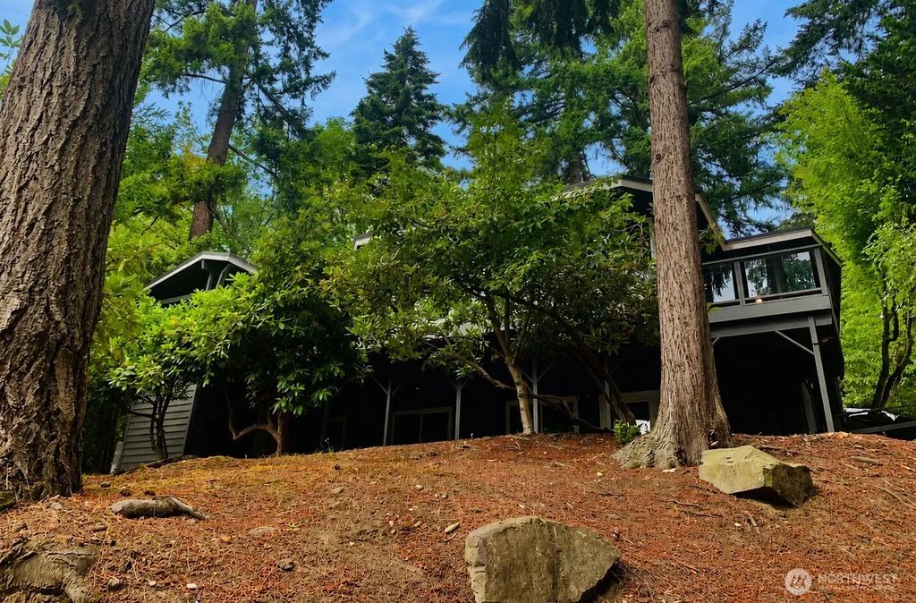 8210 171st Avenue Ne, Redmond