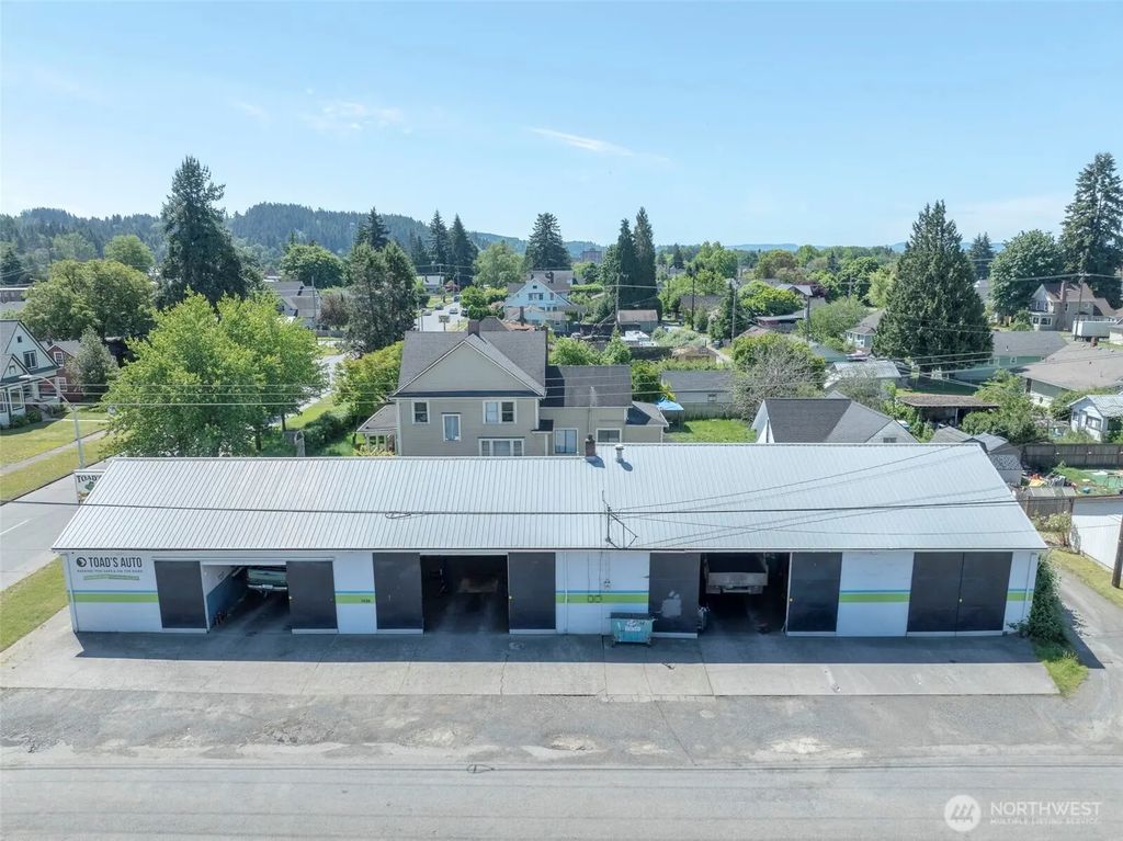 1021 N Pearl Street, Centralia
