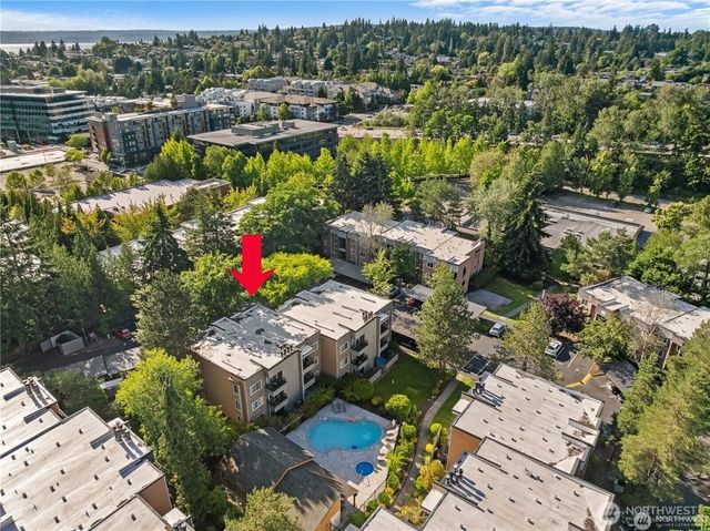 738 Kirkland Circle E104, Kirkland