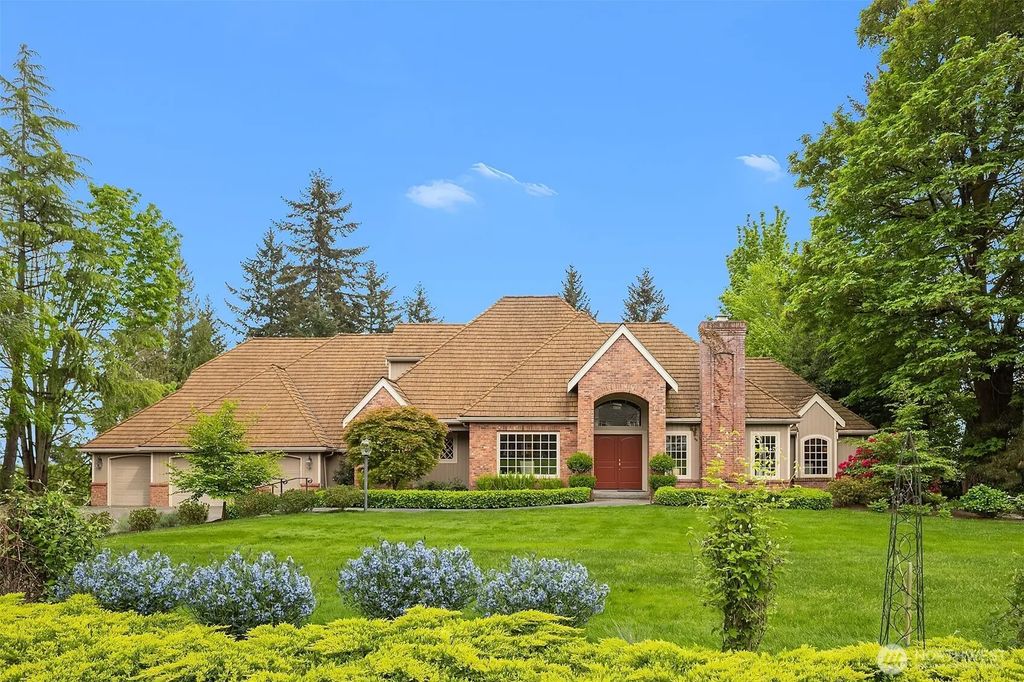 26207 Ne 34th Street, Redmond