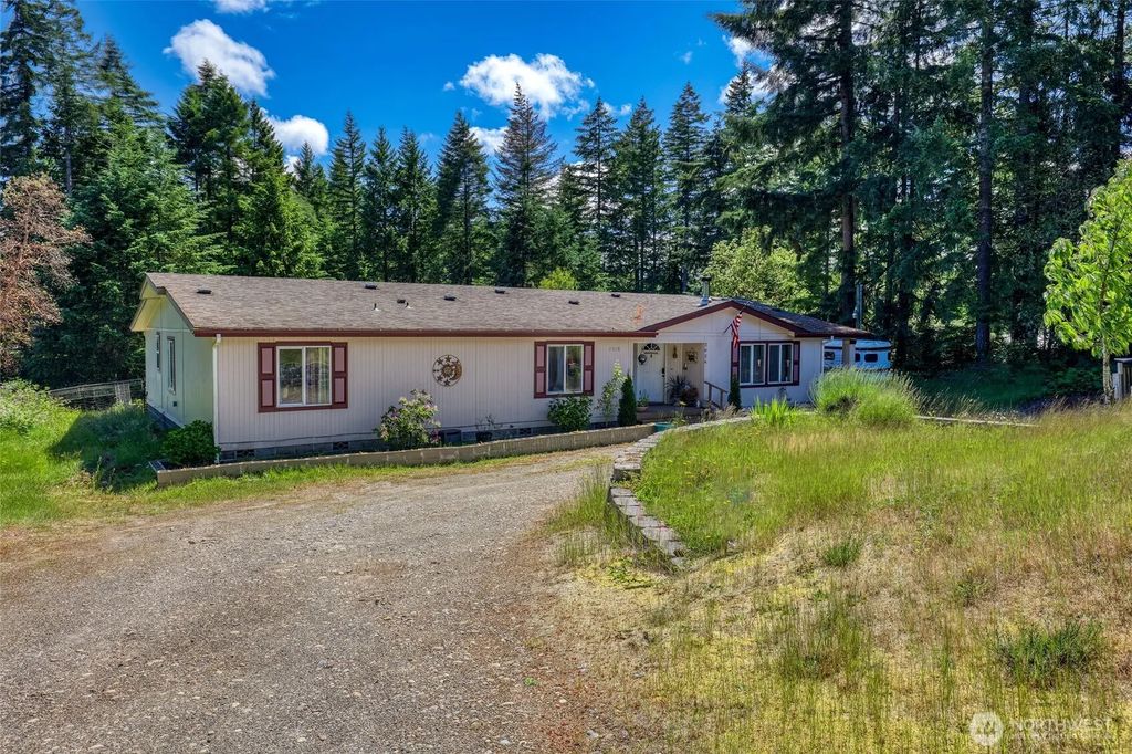2026 Se Yakima Street, Port Orchard