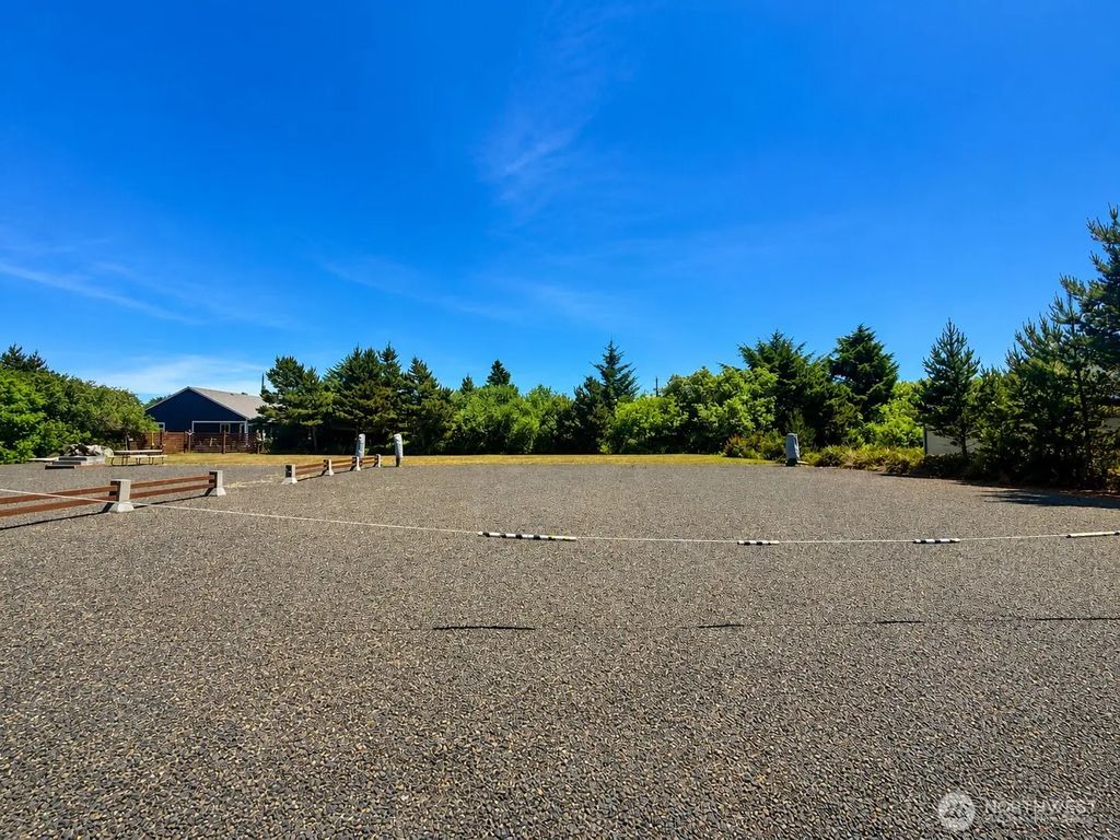 365 N Wynoochee Drive Sw, Ocean Shores