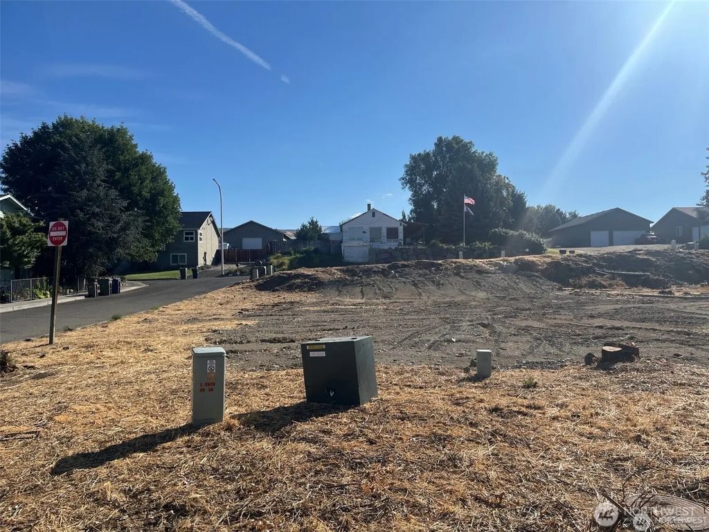 1066 Corum Circle, East Wenatchee