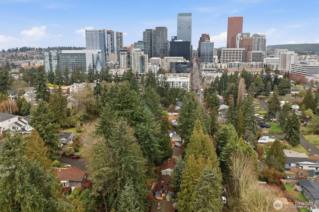 339 108th Avenue Se, Bellevue