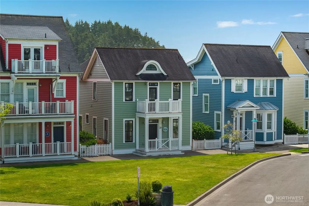 39 Madison Lane, Pacific Beach