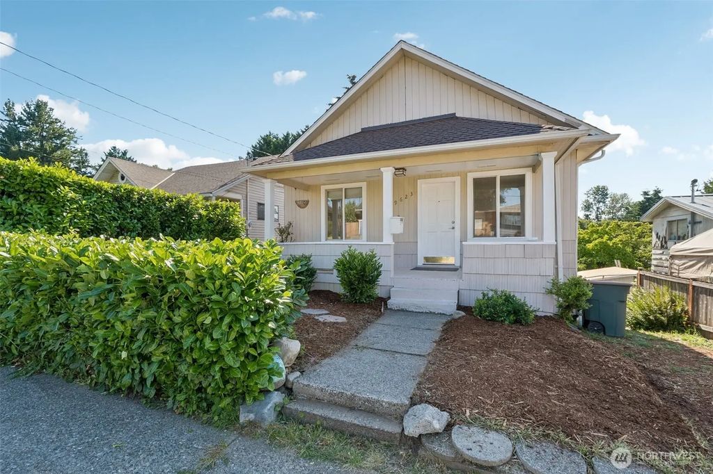 9623 54th Avenue S, Seattle