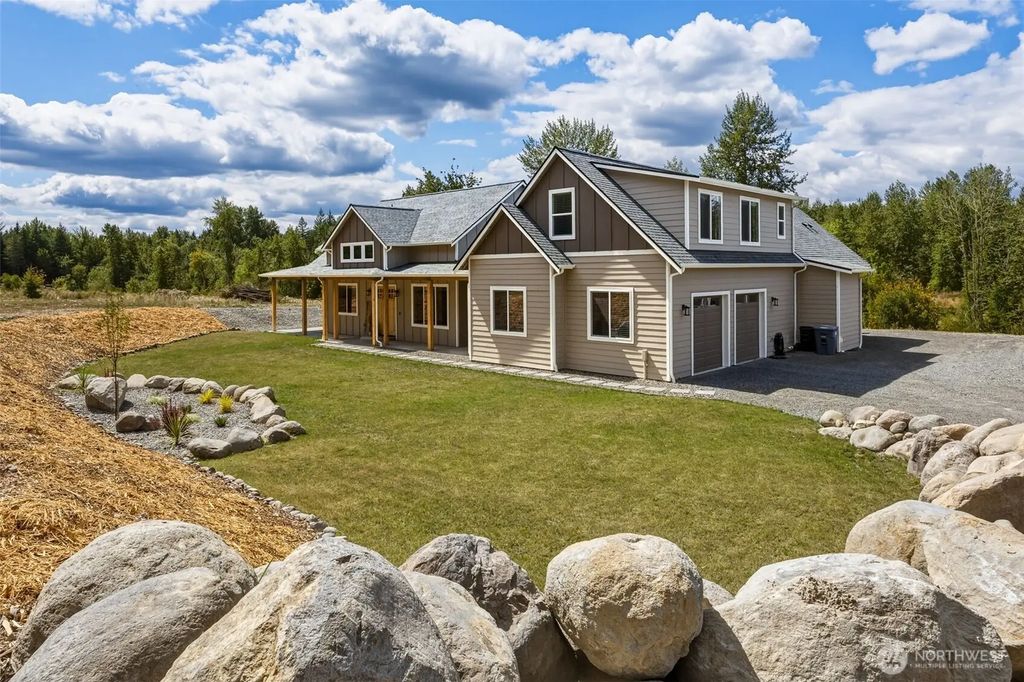 39456 Mountain Park Drive E, Roy