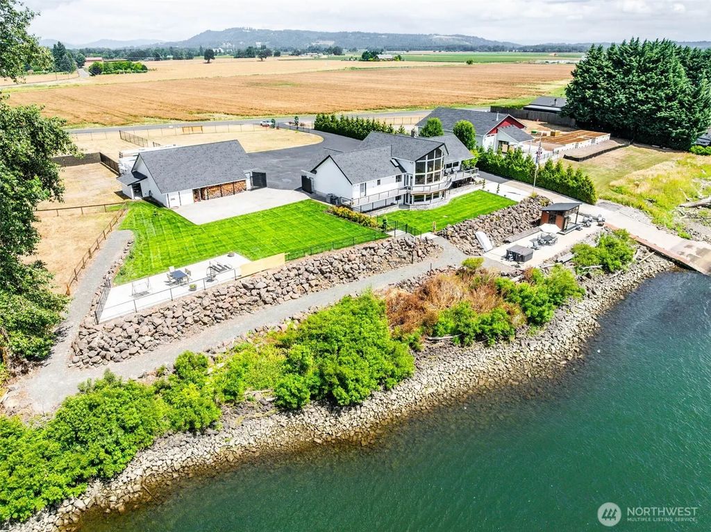 2207 Dike Road, Woodland