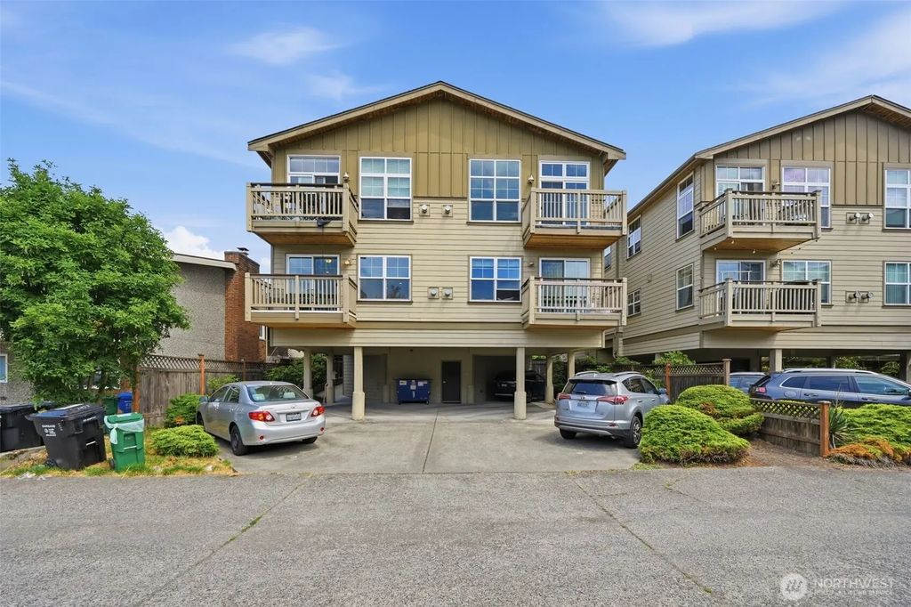 2433 Nw 59th Street 202, Seattle